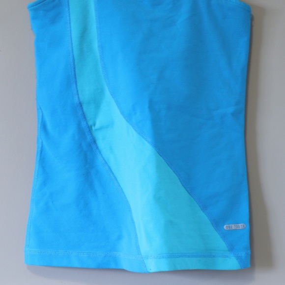 Tank top - Picture 2 of 3